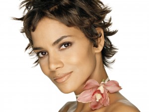 Halle-Berry1